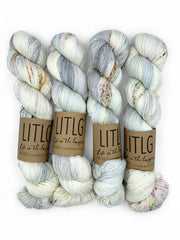 Wolf Fine Sock - Life in the Long Grass
