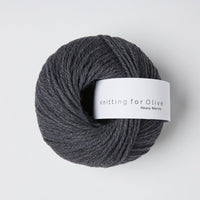 Heavy Merino Midnight - Knitting for Olive