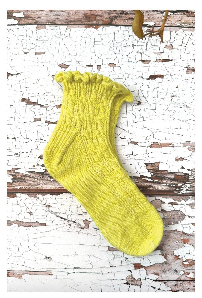 Issue 10 – Giving Threads Socks - Life in the Long Grass