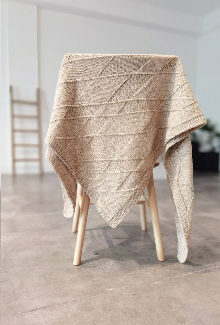 Issue 8 – Winter from the West & North - Life in the Long Grass