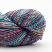 003 Venetian Glass Lazy Lion - Kremke Soul Wool