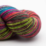 007 Flower bed Lazy Lion - Kremke Soul Wool