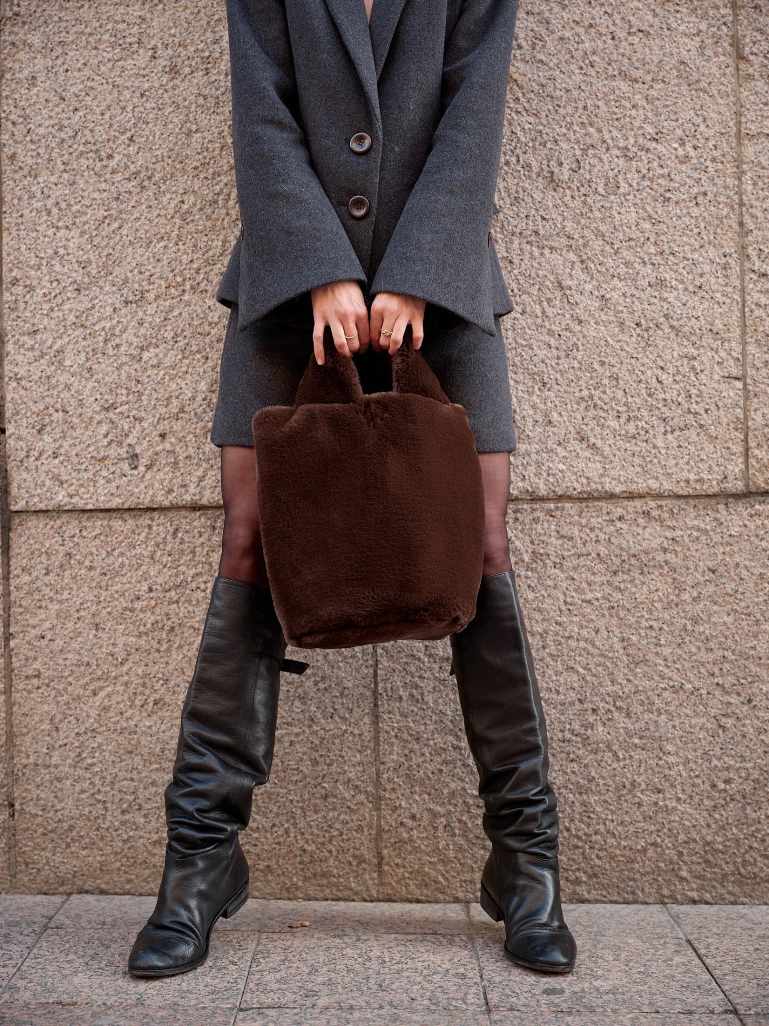 Nordic Chic: Knitting a Modern Wardrobe - Laine Magazine