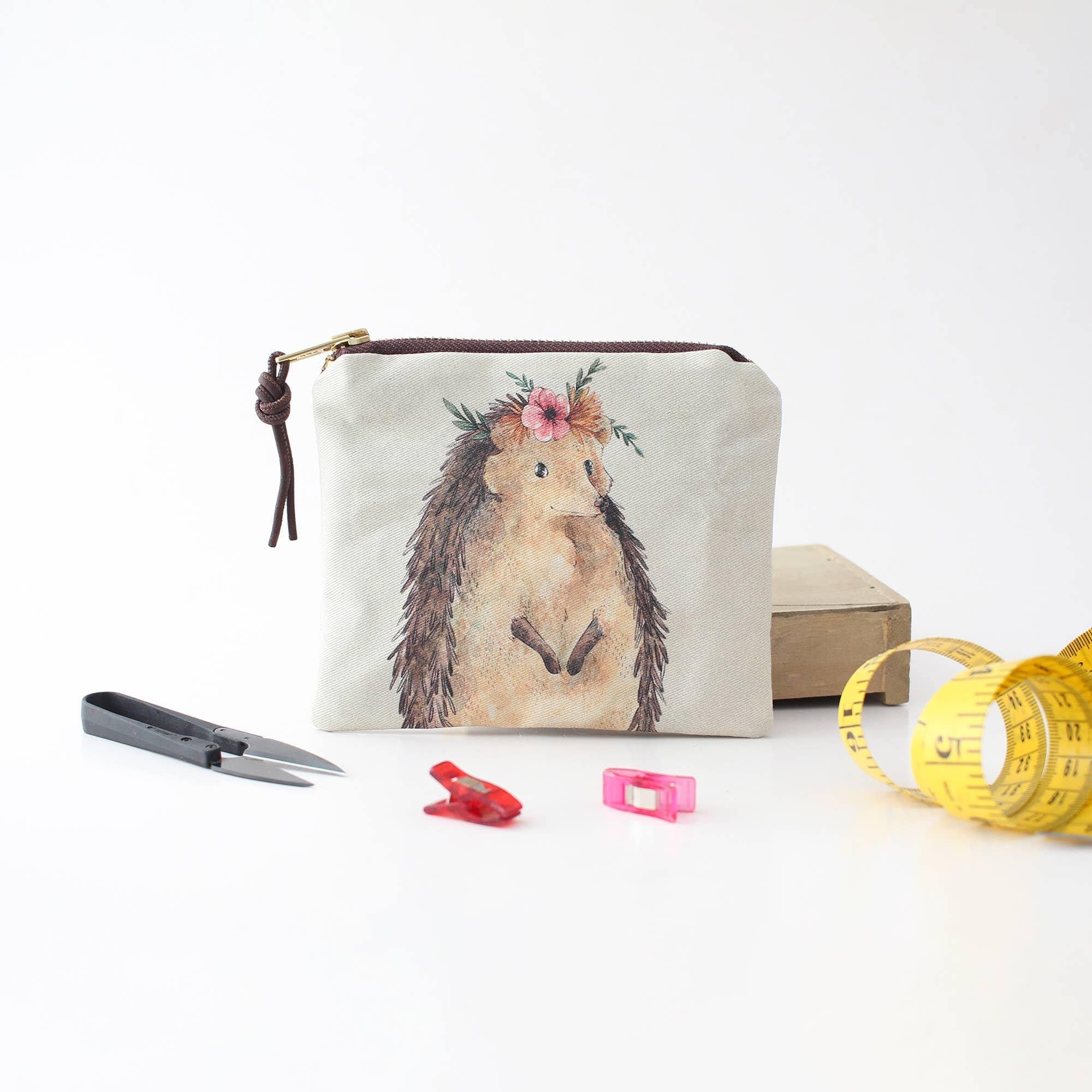 Nikki le hérisson Pochette zippée - The Blue Rabbit House