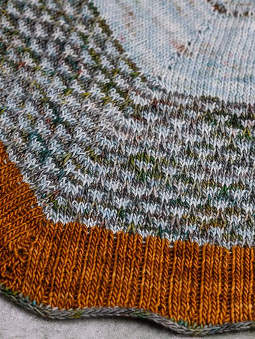 Set Muir Shawl - Life in the Long Grass