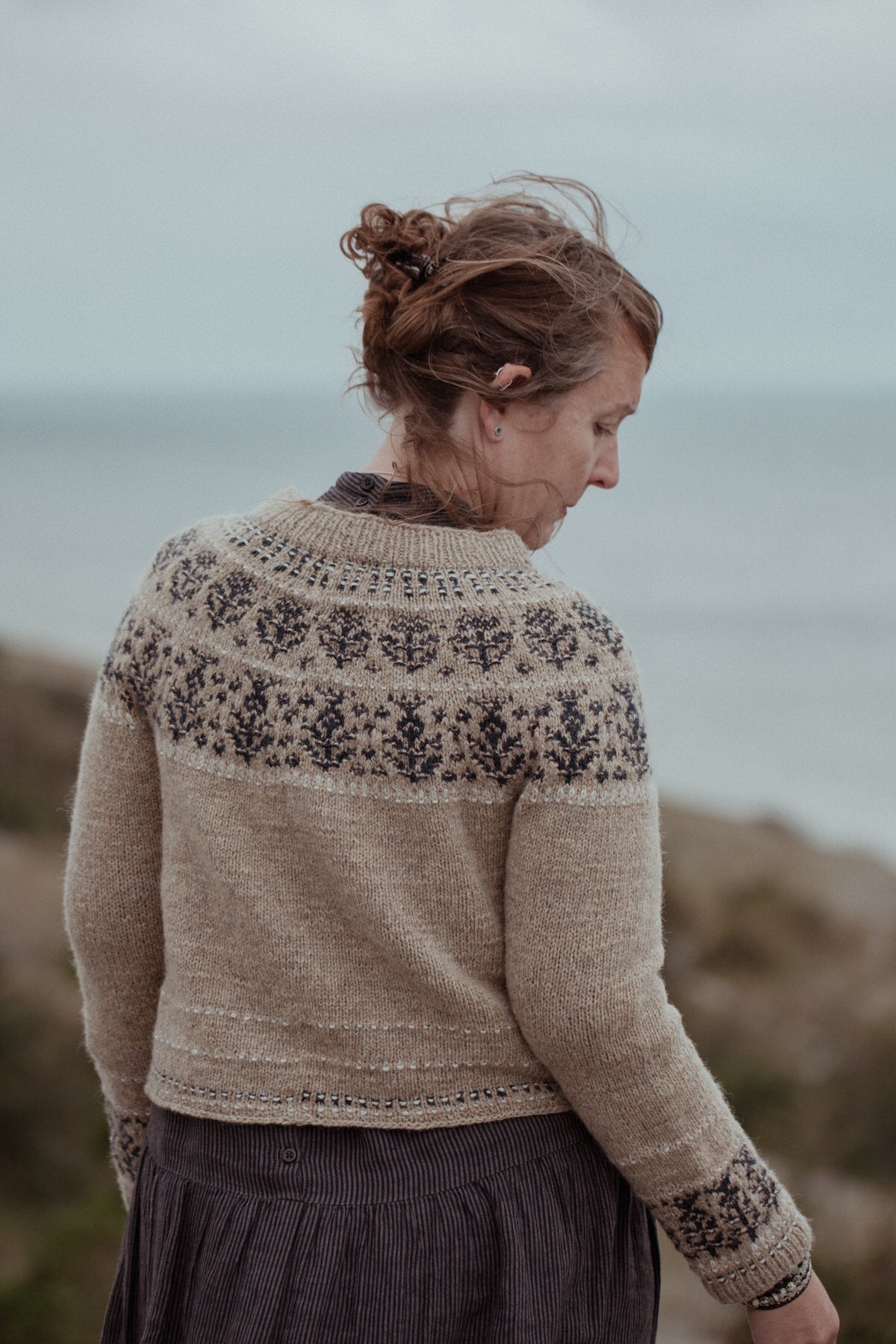 The Island and the Forest : A Knitted Correspondence - Laine Magazine