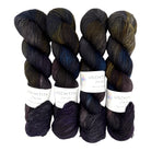 Look behind USCHITITA - Merino Singles - Uschitita