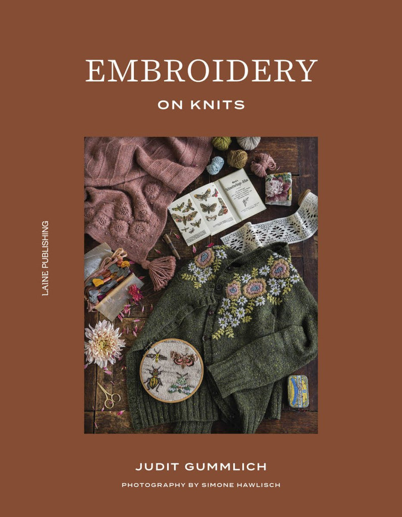 EmbroideryBook - Embroidery on Knits (sortie le 29/09) - Laine Magazine