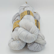 Silver Fox PASHMINA - Madelintosh