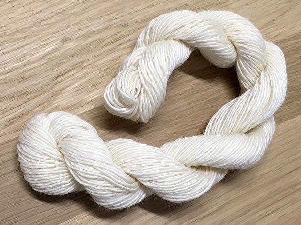 SINGLES MERINO MINI - Laine à teindre - Laine à teindre