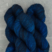 TOSH MERINO LIGHT A-K Deep - Madelintosh