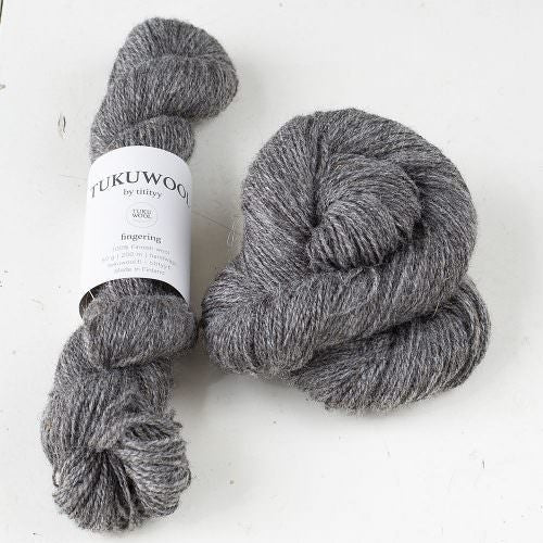 FING - 09 - Raku 50g TUKUWOOL FINGERING - Tukuwool