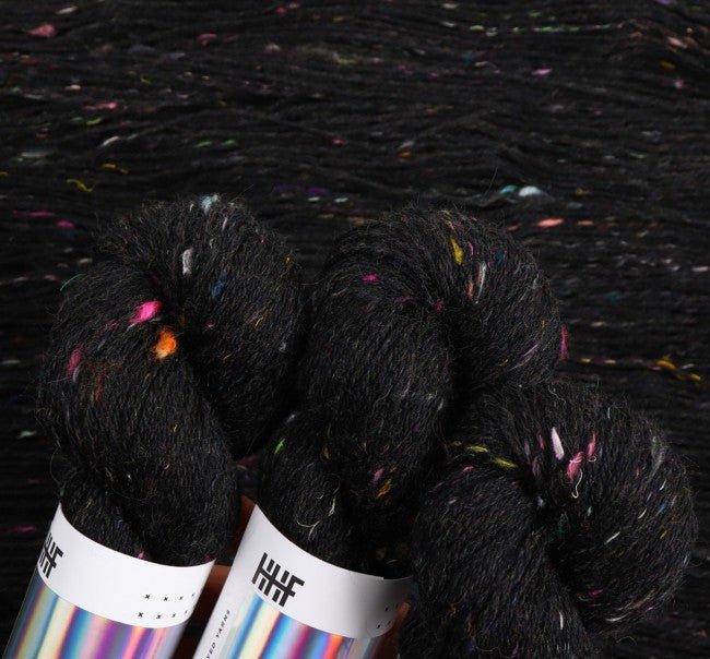 TWEEDY NOIR - Hedgehogfibres