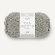 1042 Gråmelert Tynn Peer Gynt - Sandnes Garn